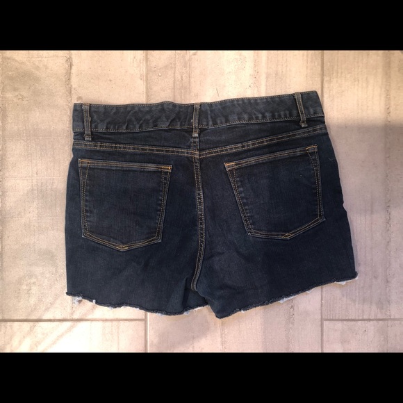 All short 2 for $25 🩳 - Picture 3 of 3